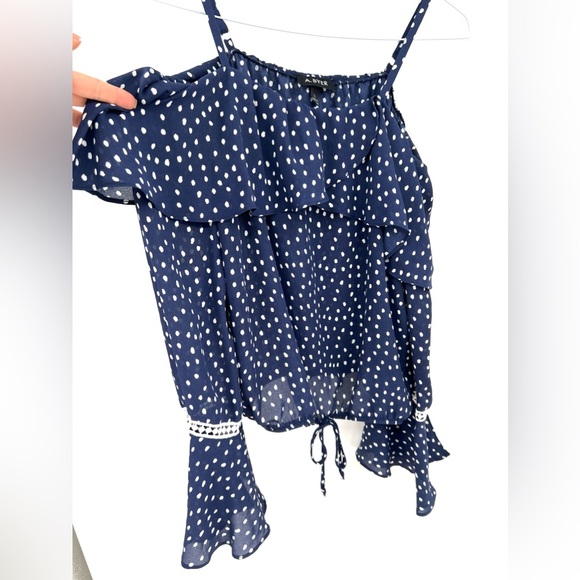 A. Byer Navy Polka Dot Off the Shoulder Long Sleeve Blouse Size Large - Picture 7 of 14